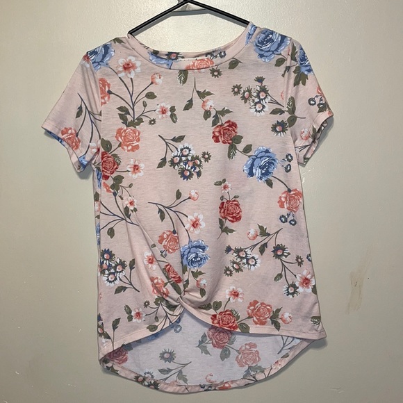 Wallflower Tops - Wallflower Medium Floral Blouse